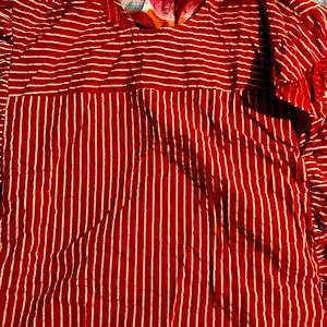 Ruffled short sleeve blouse